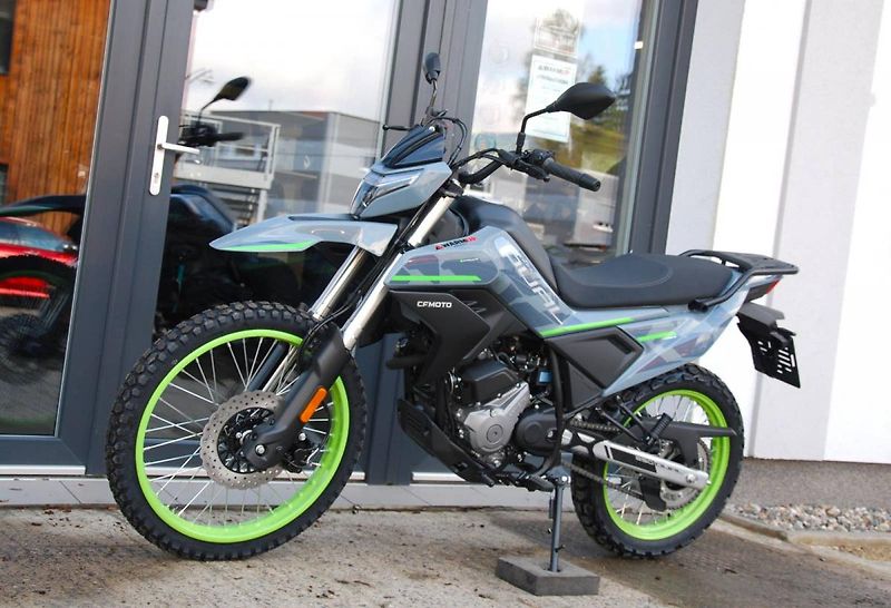 CFMOTO (2026) 250 Dual Sport - fotka 4 z 25