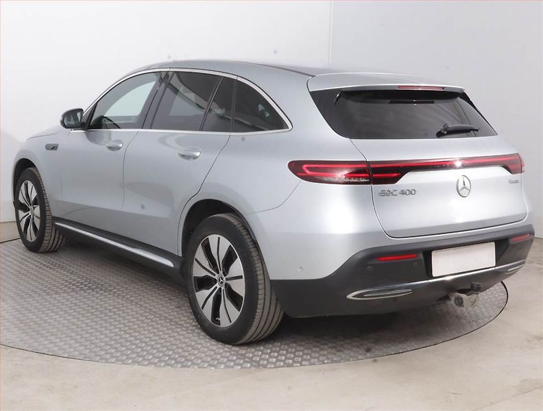 Mercedes-Benz EQC (2021) 400 4MATIC, SoH 97% - fotka 4 z 21