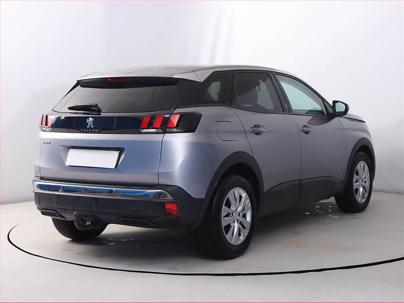 Peugeot 3008 (2019) 1.5 BlueHDi, Automat - fotka 5 z 22