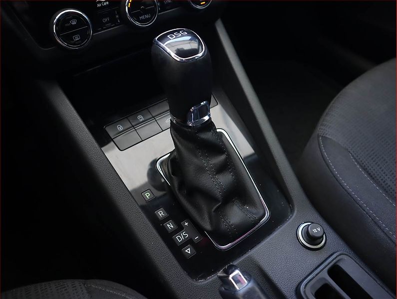 Škoda Octavia (2019) 1.6 TDI, Automat, Serv.kniha - fotka 13 z 20