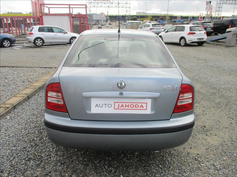 Škoda Octavia 1,6 i klima,serv.kniha,CZ - fotka 6 z 34