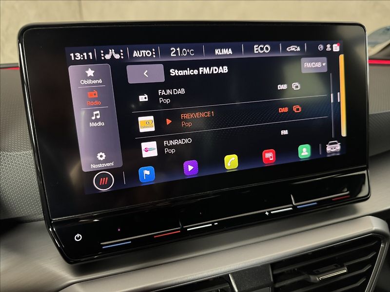 Seat Leon 1,4 TSi  e-Hybrid FR Line LED - fotka 42 z 50