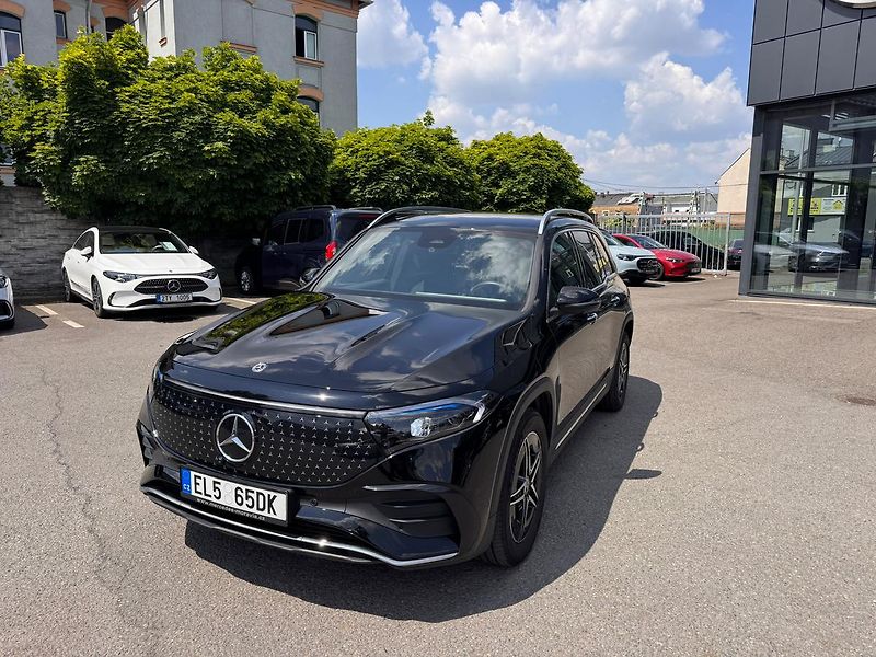 Mercedes-Benz EQB (2025) 300 4M - fotka 2 z 22