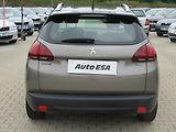 Peugeot 2008 (2017) 1.2 i, 1.maj,ČR, AC, výhřev - náhled 4
