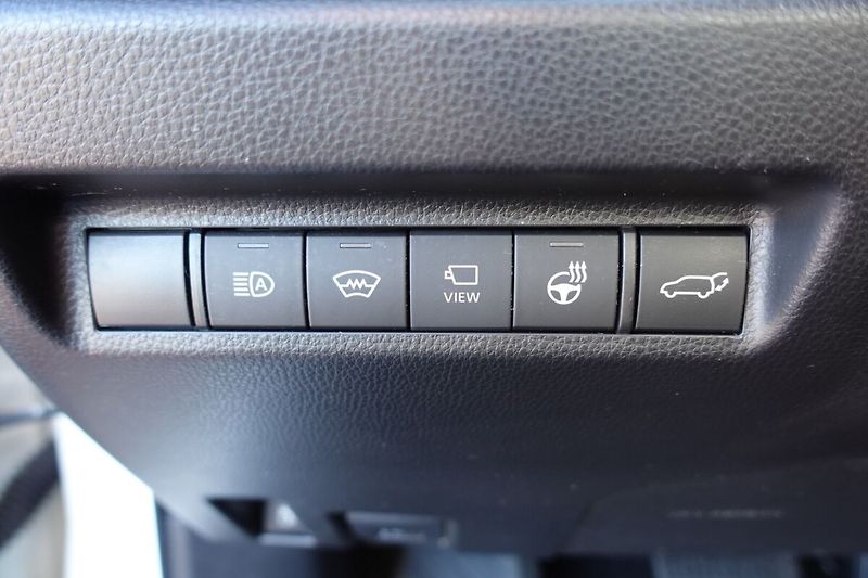 Toyota RAV4 2,5 PHEV Plug-in Selection VIP - fotka 22 z 38