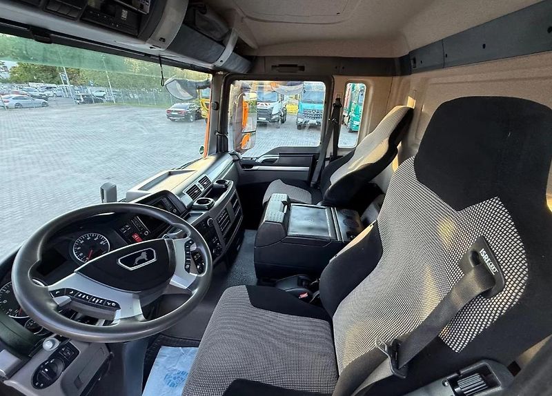 MAN TGS (2018) 26.460 6x6 Bordmatik EURO 6 - fotka 17 z 18