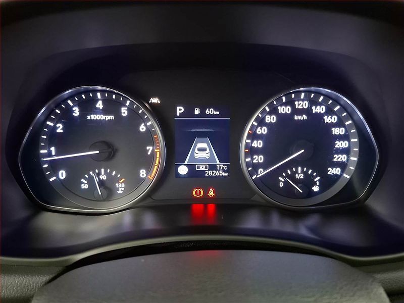 Hyundai i30 (2023) N-Line 1.5 T-GDI MHEV - fotka 11 z 17