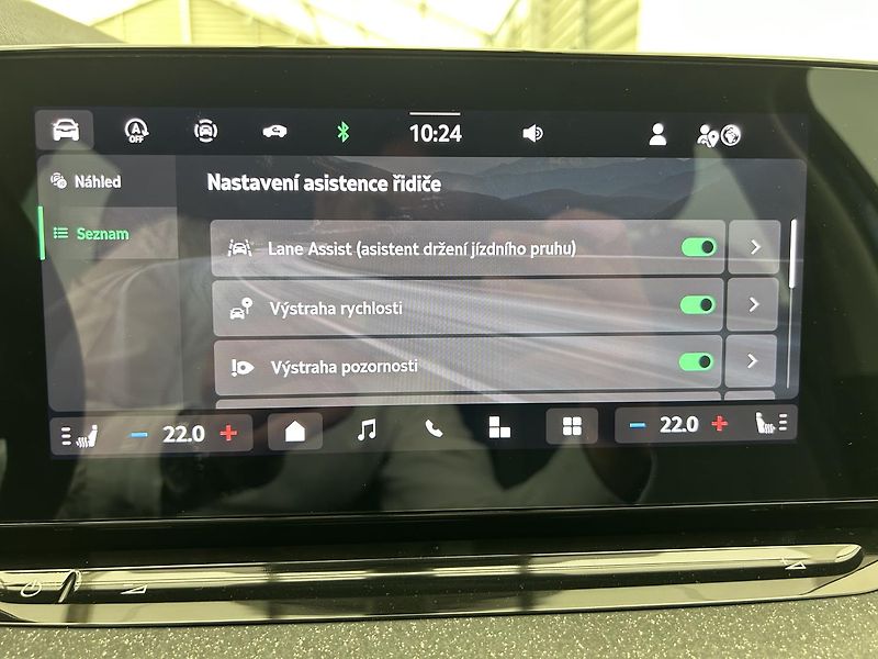 Škoda Octavia 1.5 TSI Top selection - fotka 16 z 26