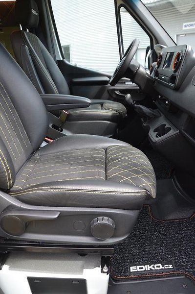 Mercedes-Benz 317 CDi   Camper , vestavba - fotka 13 z 49