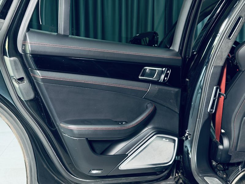 Porsche Panamera (2019) PANAMERA*TURBO*PANO*360* - fotka 31 z 37