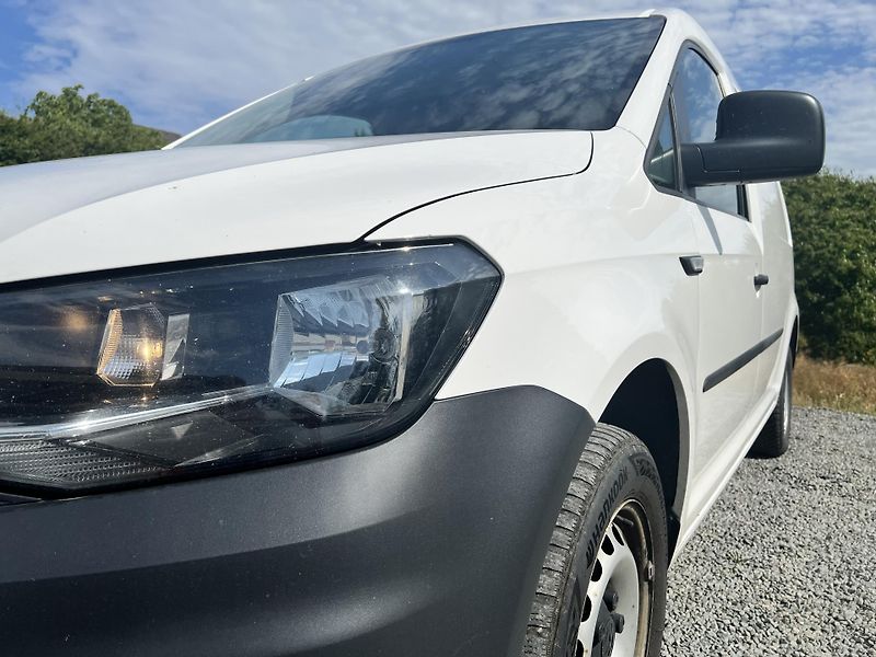 Volkswagen Caddy (2021) 1.4 TGI Maxi, 81kW, 1.MAJ, DPH - fotka 2 z 22