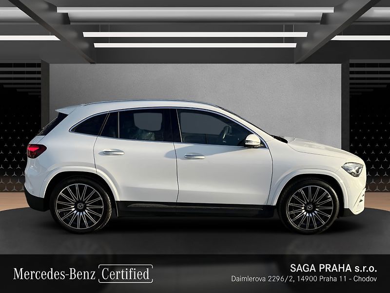 Mercedes-Benz GLA 220 d 4MATIC AMG Line - fotka 3 z 18