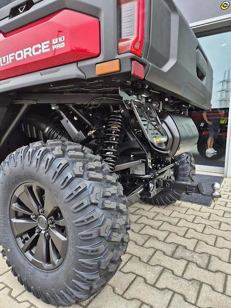 CFMOTO (2026) Gladiator U10 PRO HIGHLAND ABS - fotka 17 z 91