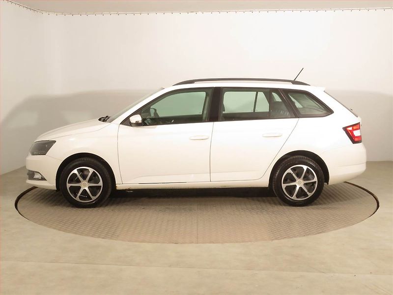 Škoda Fabia (2015) Ambition 1.4 TDI, Serv.kniha - fotka 3 z 14
