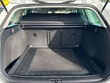 Volkswagen Golf (2017) 2.0TDi PO SERVISU,APP,PANORAMA - náhled 20