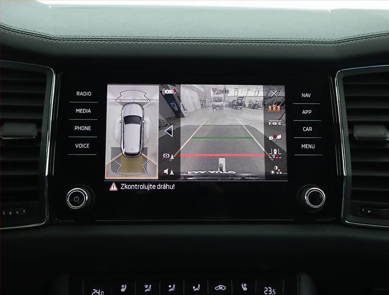 Škoda Kodiaq (2023) Laurin&Klement 2.0 TDI - fotka 16 z 19