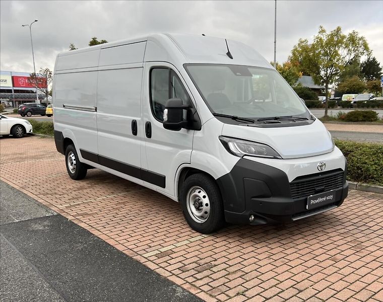 Toyota Proace Max 2,2 AT COMFORT EXE. L3H2  MAX - fotka 13 z 15