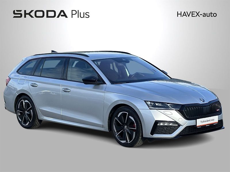Škoda Octavia (2023) Combi 2.0 TDI DSG RS - fotka 33 z 35
