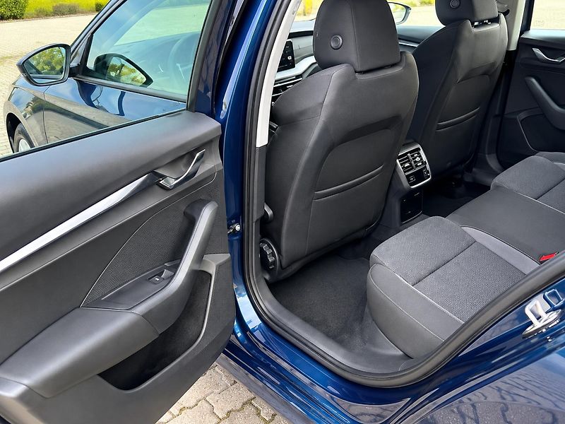 Škoda Octavia (2022) Ambition Plus 2.0 tdi 85kw  - fotka 7 z 30
