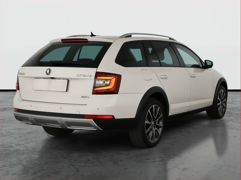 Škoda Octavia (2019) Scout 2.0 TDI, 4X4, Automat - fotka 5 z 21
