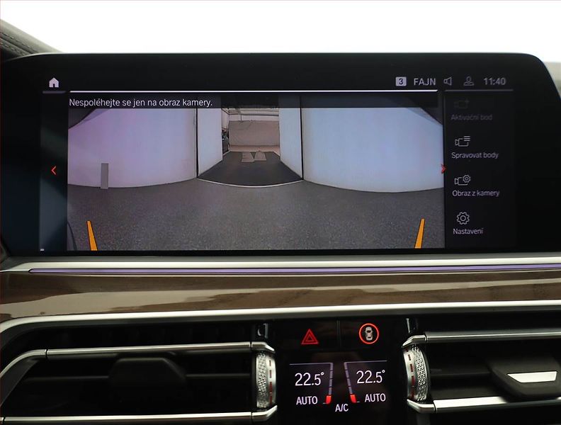 BMW X7 (2020) xDrive40i - fotka 15 z 28