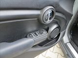 Mini Cooper 1,5 100kW CZ DPH Klima,Tempo - náhled 11