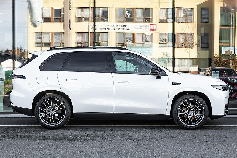 Leapmotor C10 REEV (2025) 1,5 dojezd až 974 km  Design - fotka 5 z 31