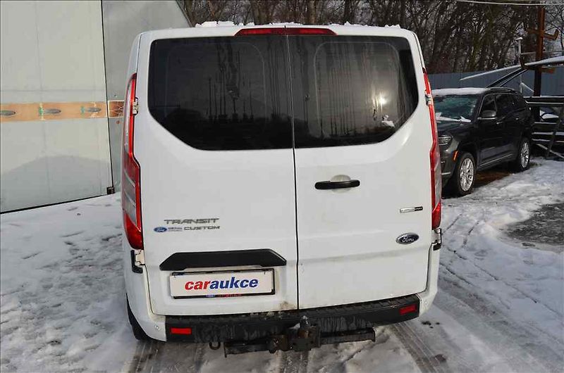 Ford Transit (2022) CUSTOM 2,0 D - fotka 5 z 16