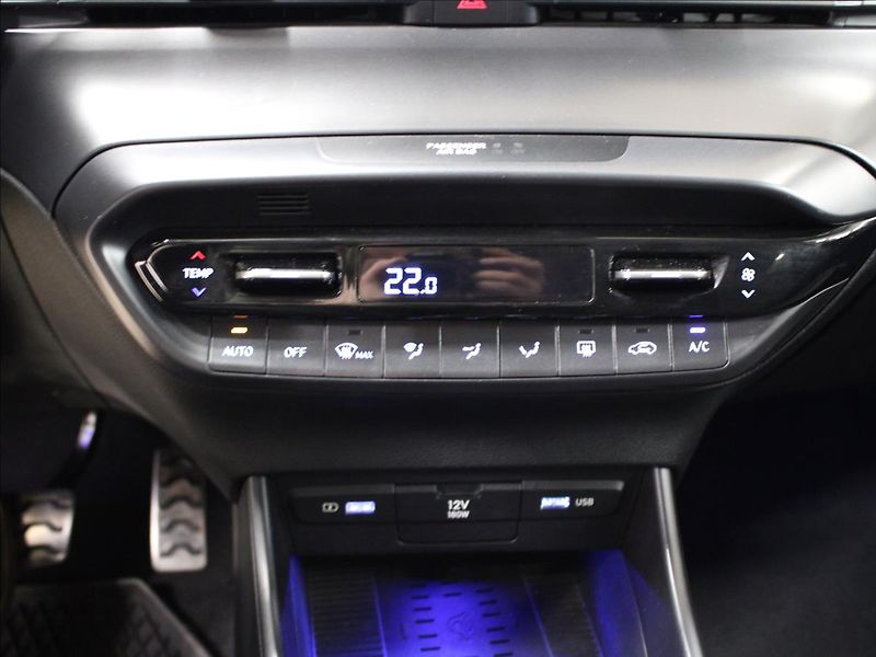 Hyundai Bayon 1,0 74 kW 1.majitel - fotka 24 z 31