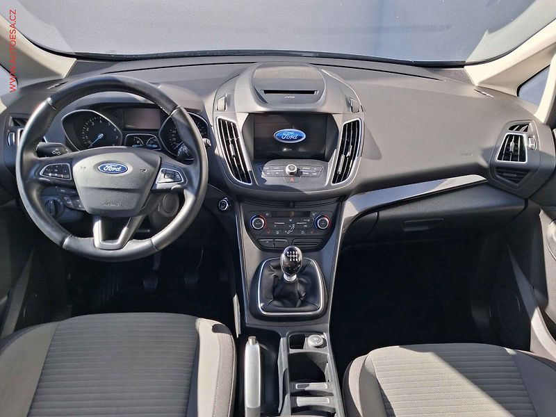 Ford Grand C-MAX (2018) 1.5 EB, Titanium, bixen - fotka 8 z 17