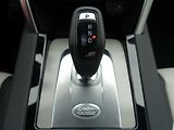 Land Rover Discovery Sport 2,0 R-Dynamic SE D200 - náhled 29