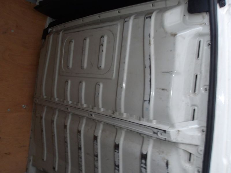 Fiat Ducato 2,2HDi 121kW ! PO ROZVODECH !! - fotka 24 z 35