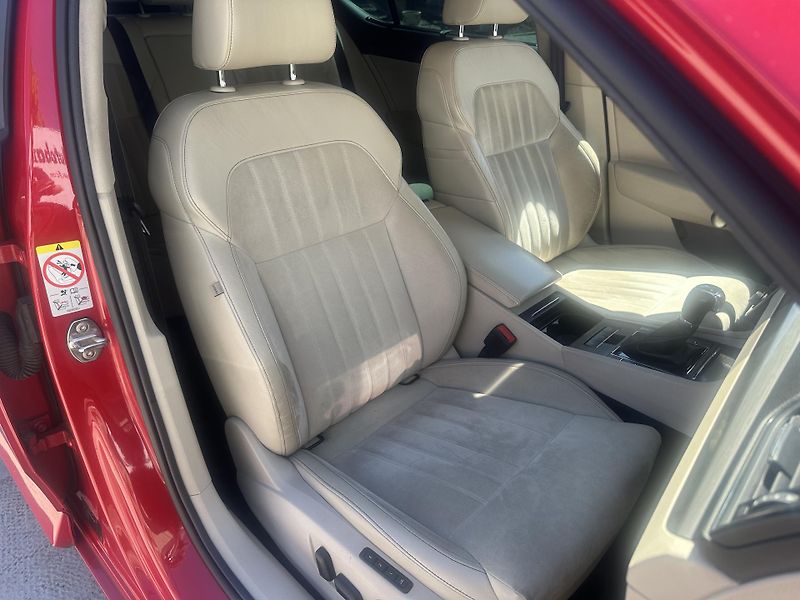 Škoda Superb (2020) 2.0 TDI rezervace - fotka 14 z 30