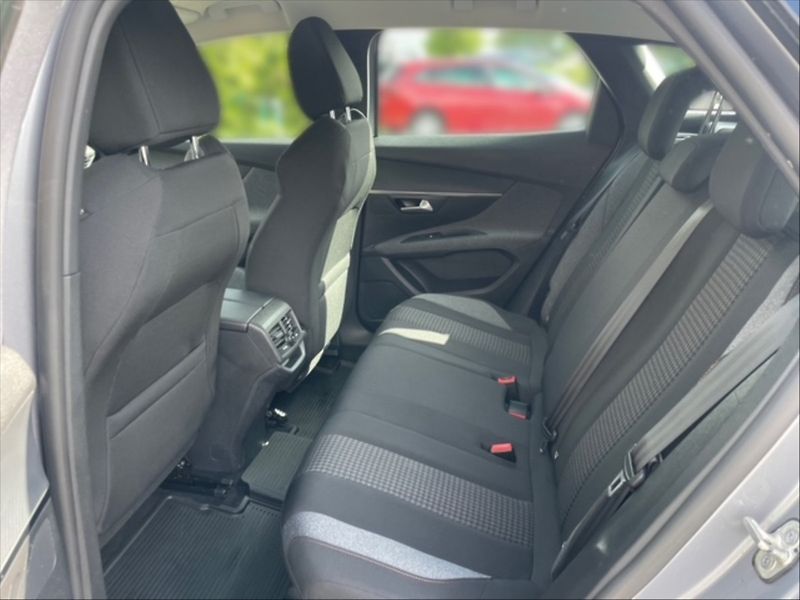 Peugeot 3008 1,5 BHDi 130 ACTIVE PACK - fotka 8 z 11