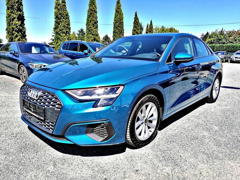 Audi A3 (2022) 35 TDi S-Tronic Kůže ACC - fotka 2 z 32
