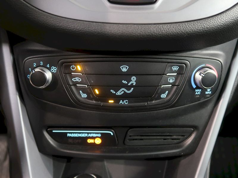 Ford B-MAX (2014) TREND 1.0EcoBoost 74KW - fotka 17 z 23