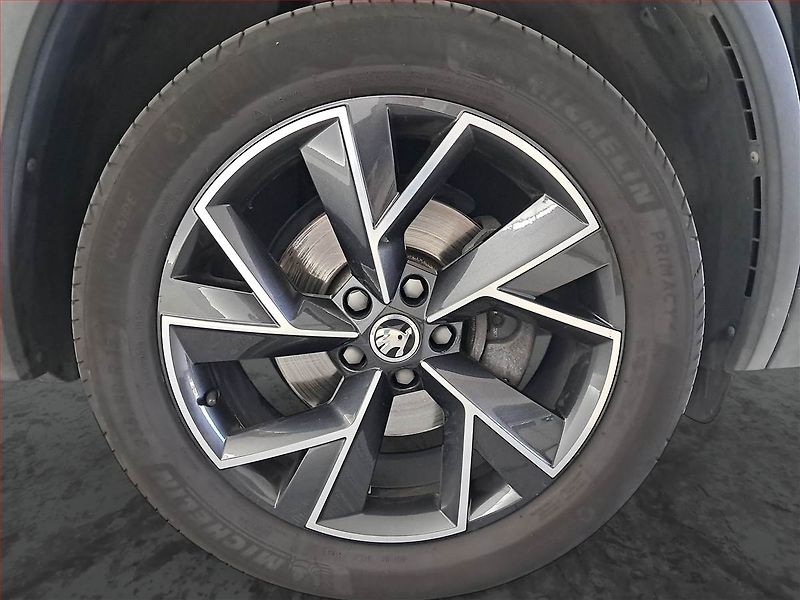 Škoda Kodiaq (2017) 2.0 TDI - fotka 15 z 17
