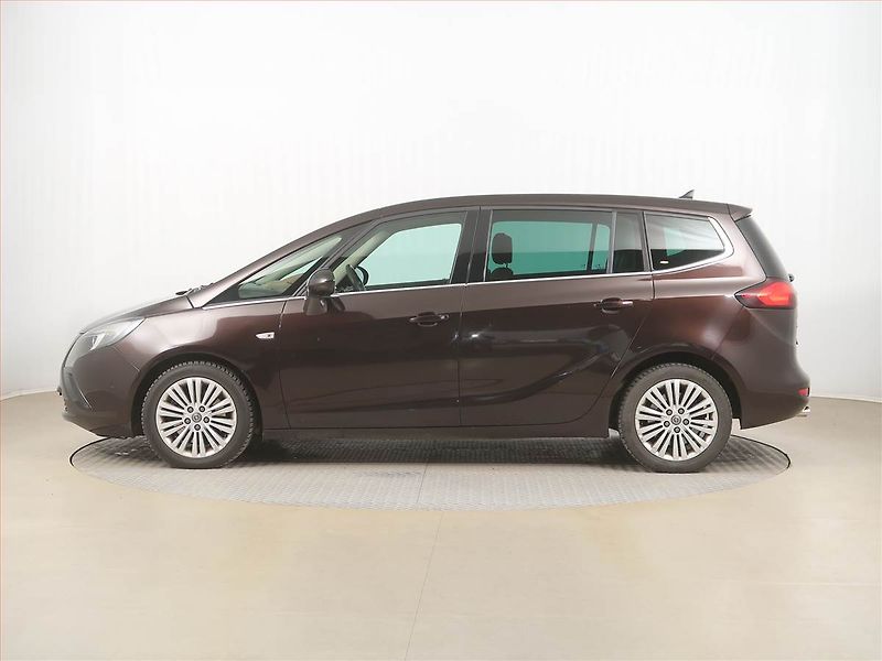 Opel Zafira (2016) 2.0 CDTI, 7 míst, Navi - fotka 3 z 18