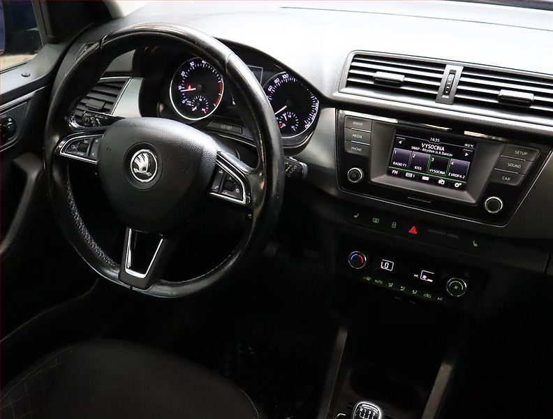 Škoda Fabia (2016) 1.2 TSI, Tempomat - fotka 7 z 19