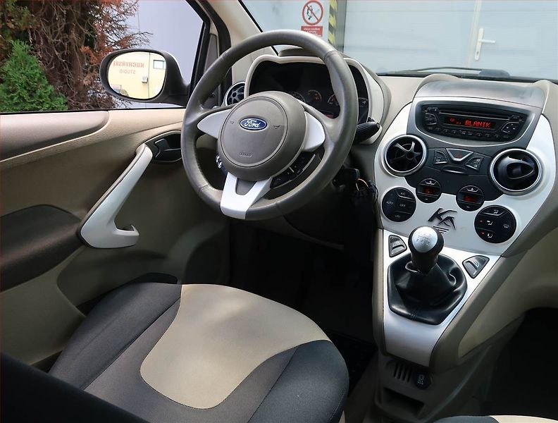 Ford Ka (2009) 1.3 i, po STK, CZ doklady - fotka 7 z 16