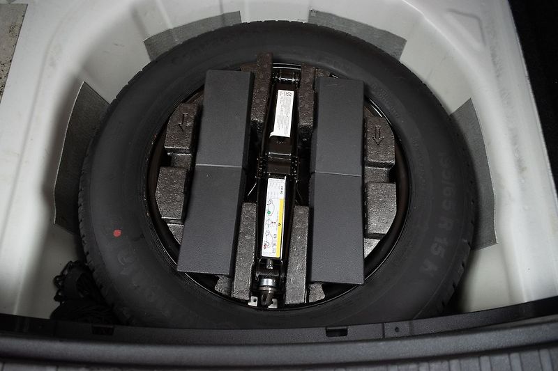 Škoda Scala 1.6 TDI SmartLink+*DPH*ČR 1.M* - fotka 37 z 39