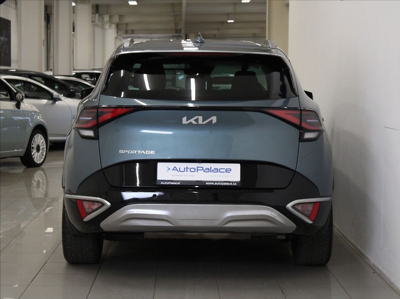 Kia Sportage 1,6 T-GDi 132kW 4x4 Výprodej! - fotka 4 z 27