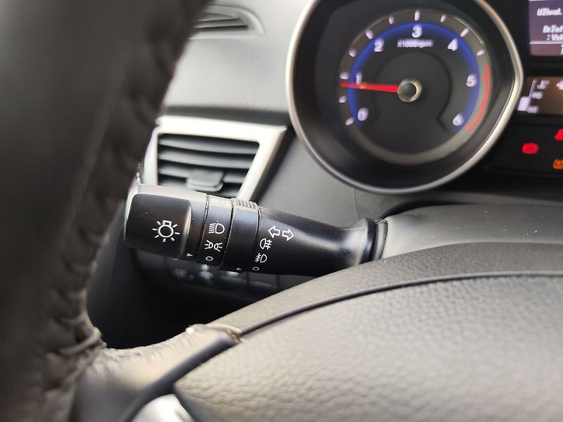 Hyundai i30 1.6 CRDi/81kW komfort - fotka 22 z 26