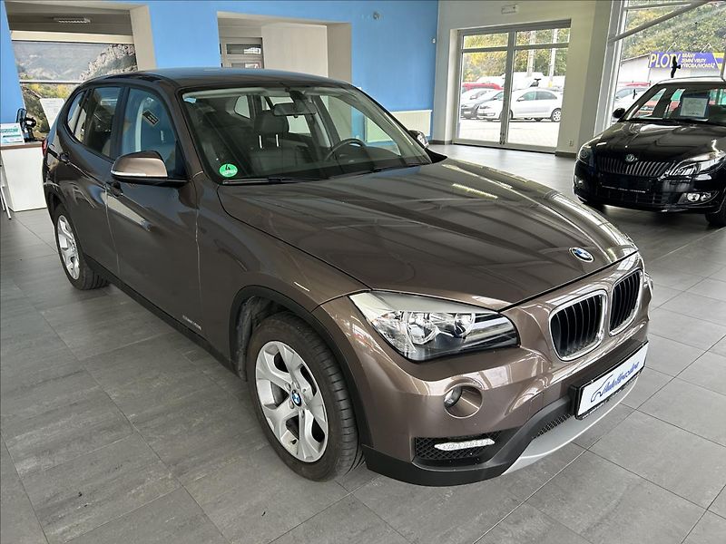 BMW X1 2,0   sDrive20i,AUTOMAT,1.MAJI - fotka 1 z 21