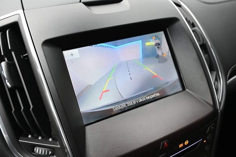 Ford S-MAX (2019) 2.0 VIGNALE LED ACC Tažné Masá - fotka 19 z 39