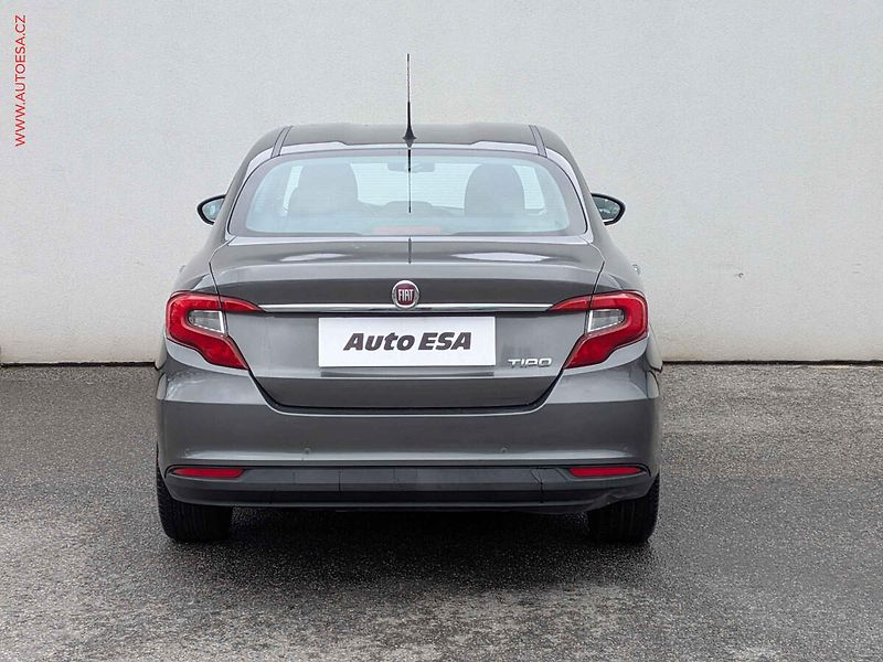 Fiat Tipo (2016) 1.6 MultiJet, AC, výhřev sed - fotka 5 z 16