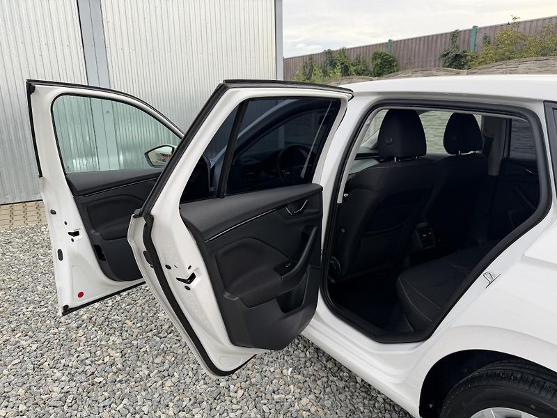 Škoda Scala 1.6TDi 115PS 6R STYLE LED STK! - fotka 97 z 153