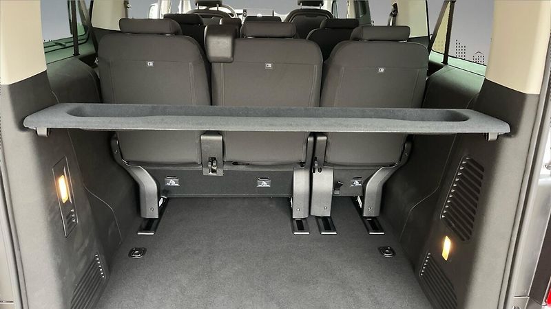Toyota ProAce Verso 2,0D 6MT Family 8S - fotka 8 z 8