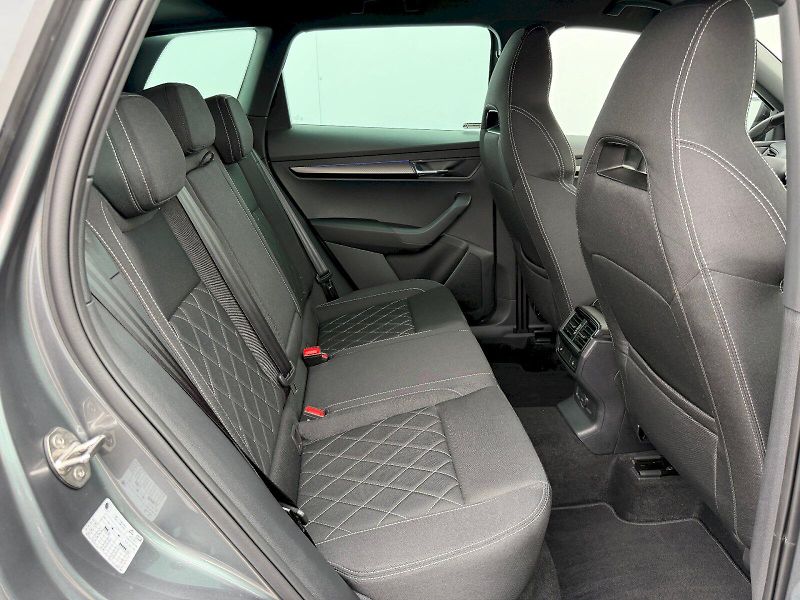 Škoda Karoq (2025) 1.5 TSI 110KW DSG SportLine - fotka 24 z 35
