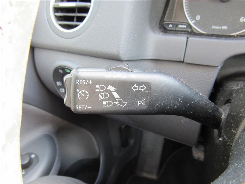 Volkswagen Golf Plus 1,9 TDI 77kW Comfortline - fotka 21 z 31